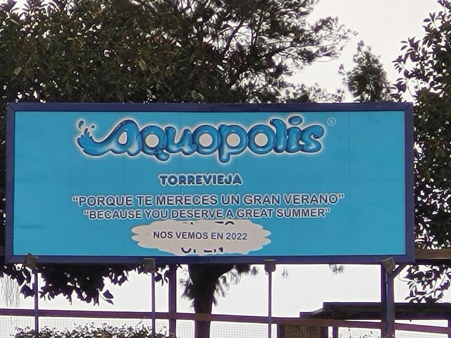 Nice Holidays Apartment In Torreveja, Torrevieja Exterior foto